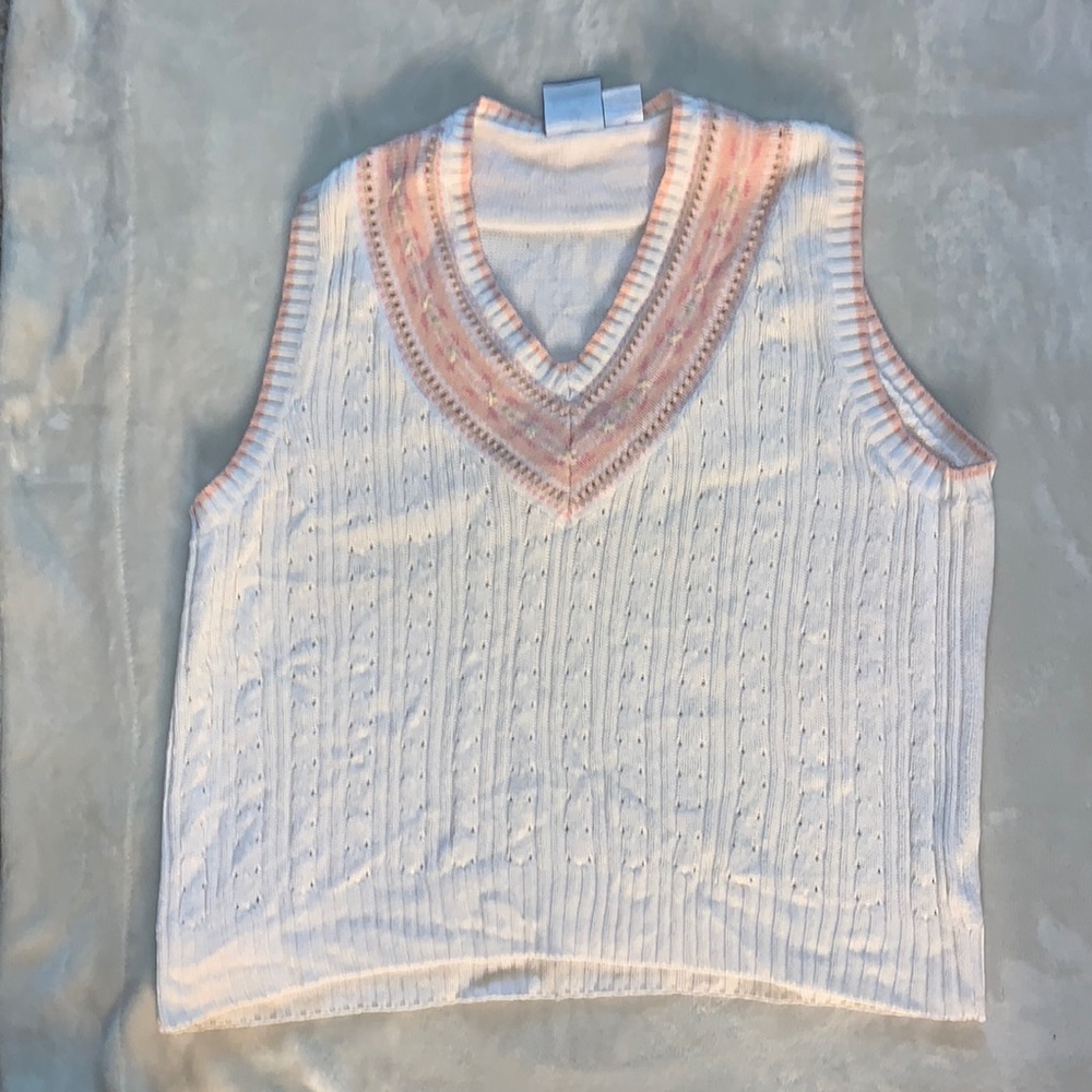 Sweater vest